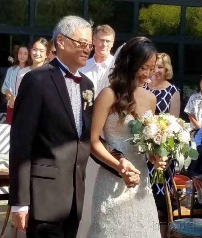 我终于活到了女儿婚礼那一天