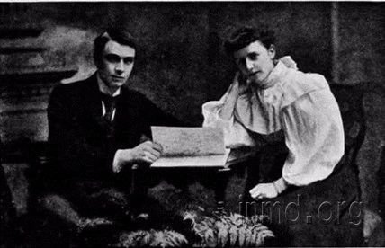 皮尔医生和妻子