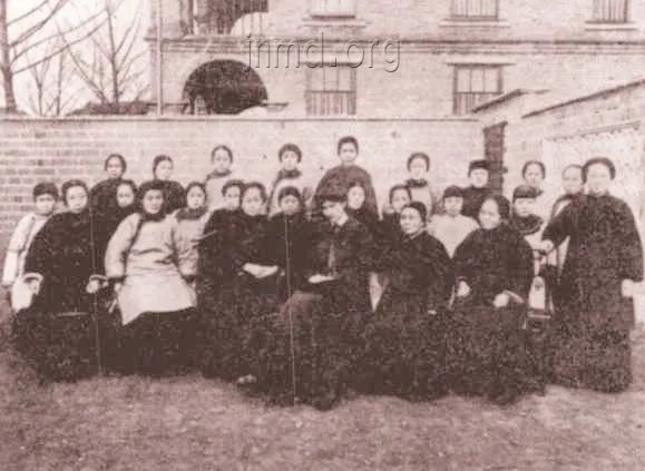 九江教会女塾学员